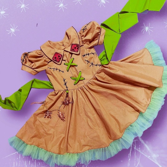 Oogie Boogie Costume - Picture 2 of 6